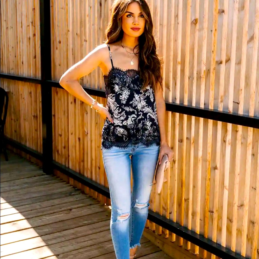 Lace Camisole Tank, M, Paisley Printed - Picture 5 of 7